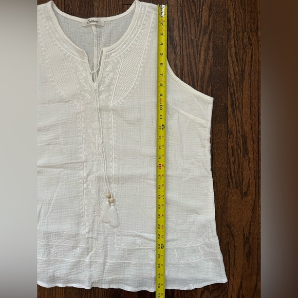 Solitaire Tassel Tank - Picture 14 of 14